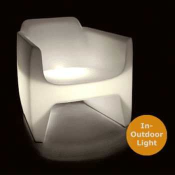 qui-est-paul-translation-armchair-light-beleuchteter-sessel-in-outdoor
