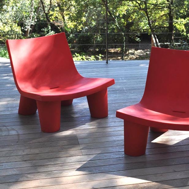 slide-low-lita-chair-red-2-exklusiver-balkon-lounger-farbig-pflegeleichte-hygiene-in-outdoor-luxus-design