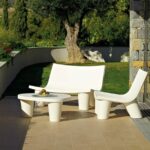 slide-low-lita-lounge-chair-1-exklusive-kunststoff-terrassenmöbel-recyclebar-hygienisch-pflegeleicht-luxus-design