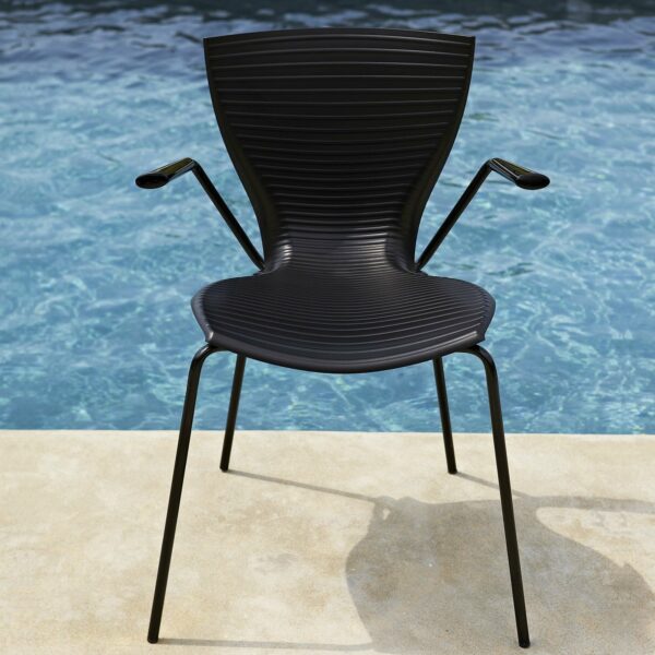 slide-design-stuhl-gloria-in-outdoor-3-exklusive-hotel-terrassen-konferenz-stühle-armlehne-pflegeleicht-kunststoff-exklusiv