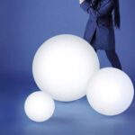 slide-globo-leuchtkugel-boden-lampe-indoor-kugel-beleuchtet