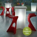 exklusive-barmöbel-slide-koncord-barstuhl-x-time-stehtisch-beleuchtet-in-outdoor-event-messemöbel