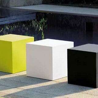 sitzwuerfel-indoor-outdoor-kunststoff-farbig-und-alternativen-sts-8