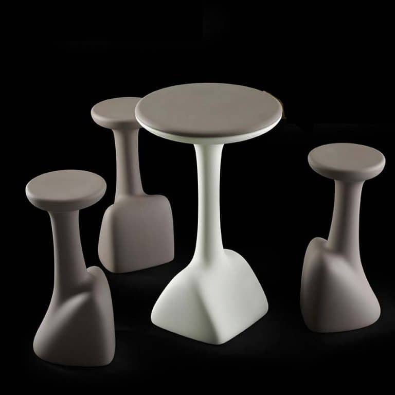 designer-stehtisch-bartisch-barhocker-set-armillaria-stool-table-plust-collection-g9-c2