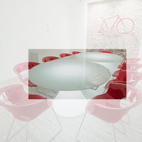 exklusiver-beleuchteter-glas-tisch-slide-design-ed-88