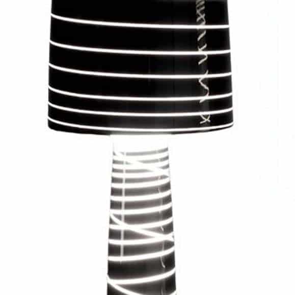 serralunga-lady-jane-design-xl-stehleuchte-208-cm-black-neutral-standard-lac-detail