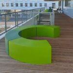 sitzbank-modular-objekt-sitzwürfel-in-outdoor-farbe-sitzmodul-kunststoff-slide-snake