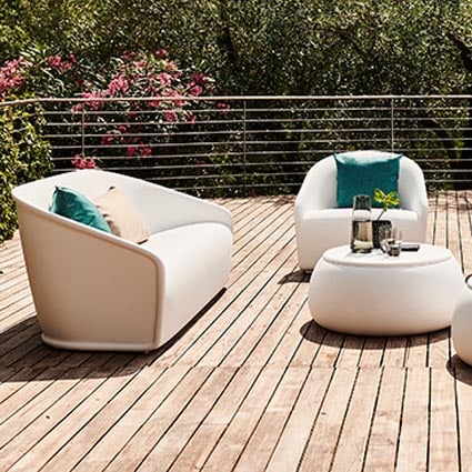 terrassen-sofa-plust-settembre-in-outdoor-design-gartenmoebel